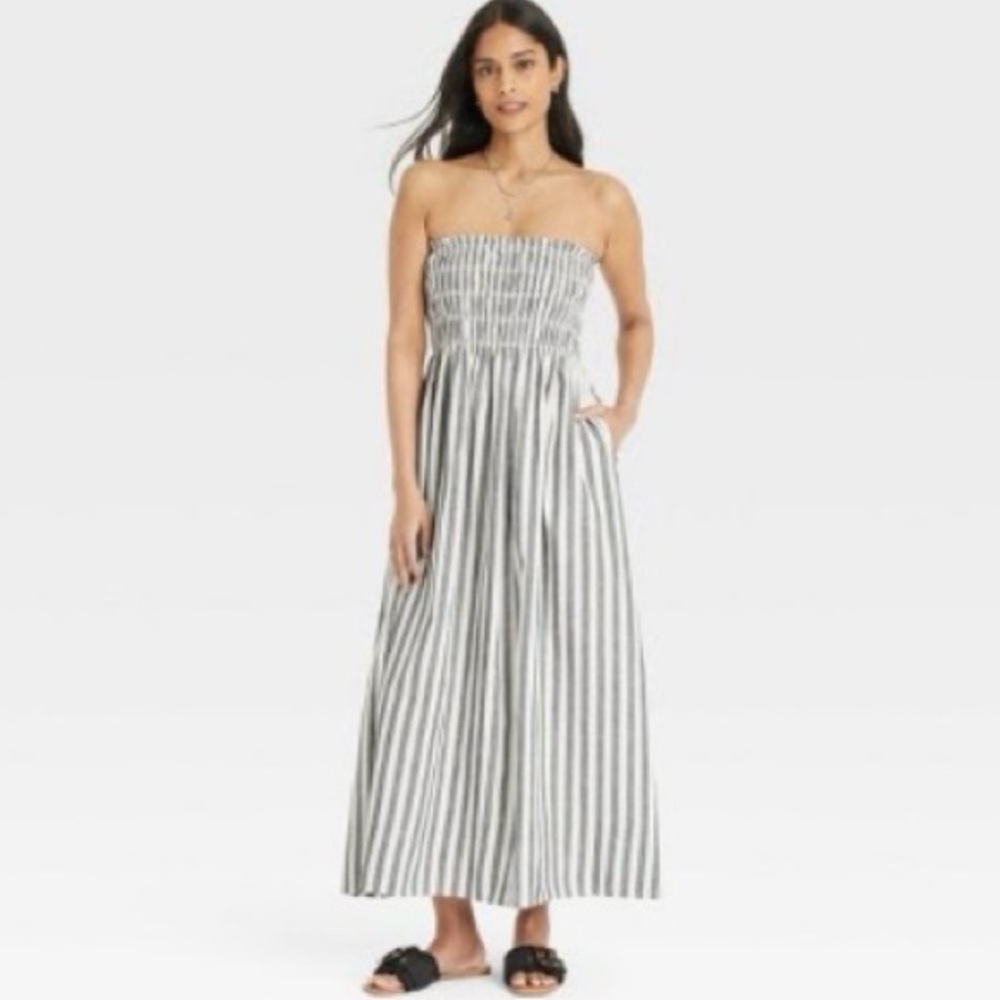 Universal Thread Gray & White Striped Smocked Strapless Maxi - Picture 5 of 5